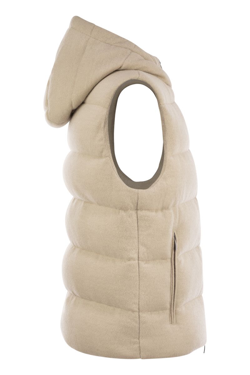 PESERICO Men's Down-Filled Hooded Vest