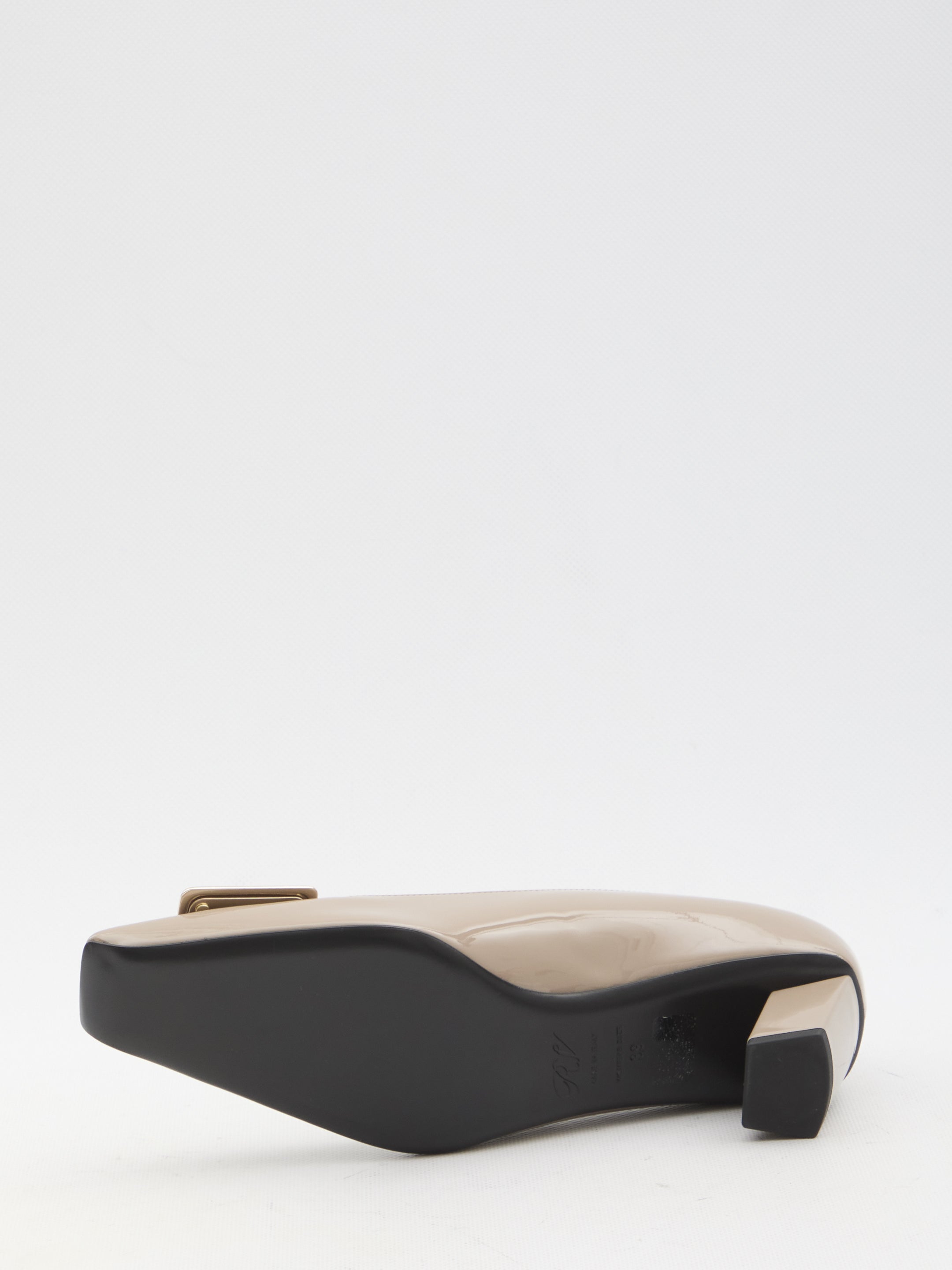 ROGER VIVIER Belle Vivier Pumps for Women