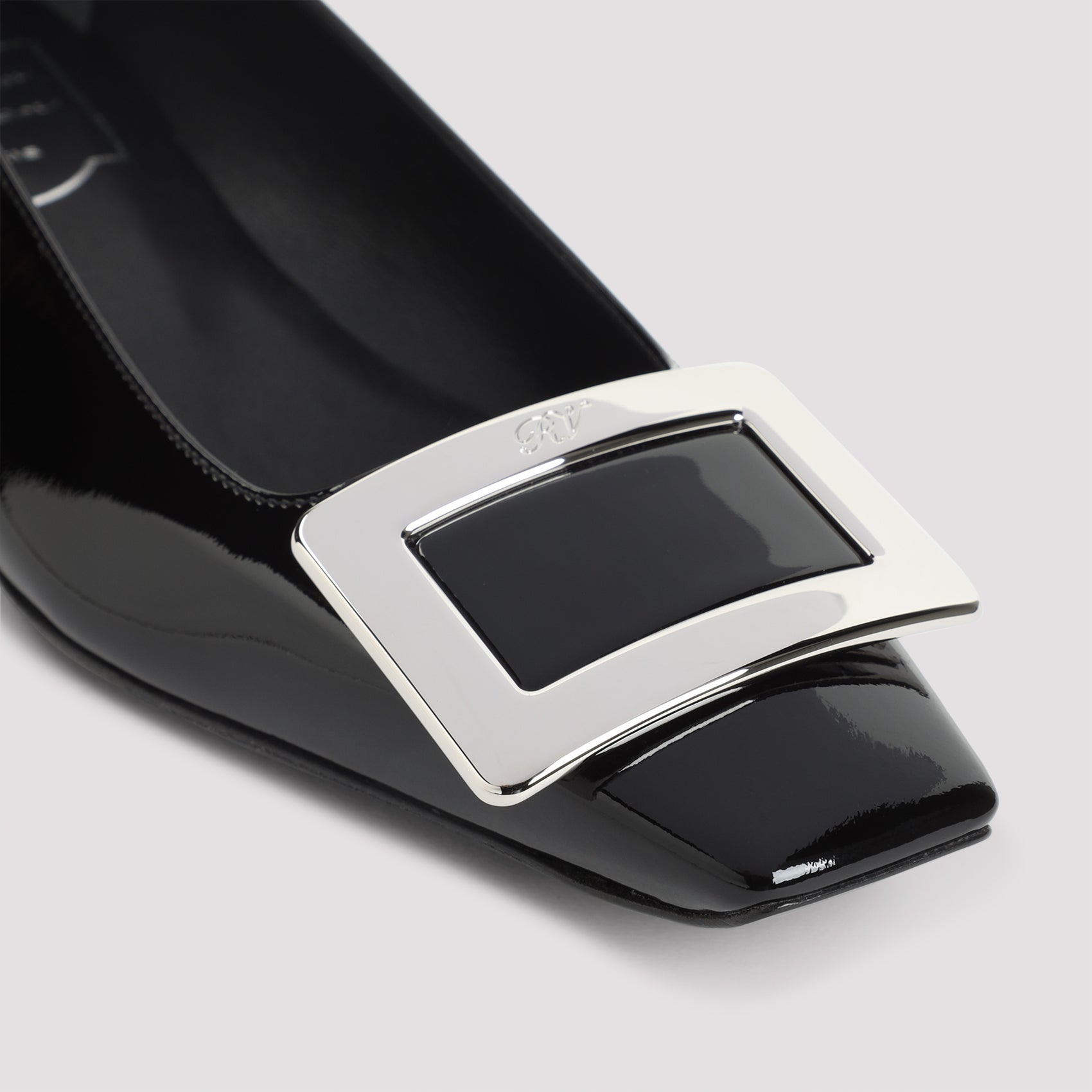 ROGER VIVIER Elegant 25mm Patent Leather Pumps for Women