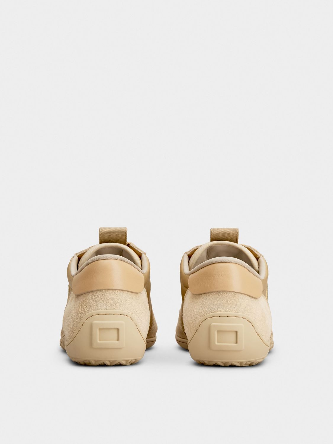 ROGER VIVIER Viv Low Sneakers for Men