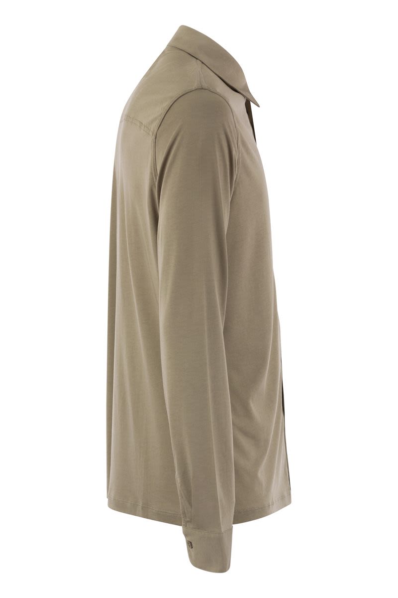 MAJESTIC Men's Long-Sleeved Luxurious Button-Up Shirt in Soft Fabric