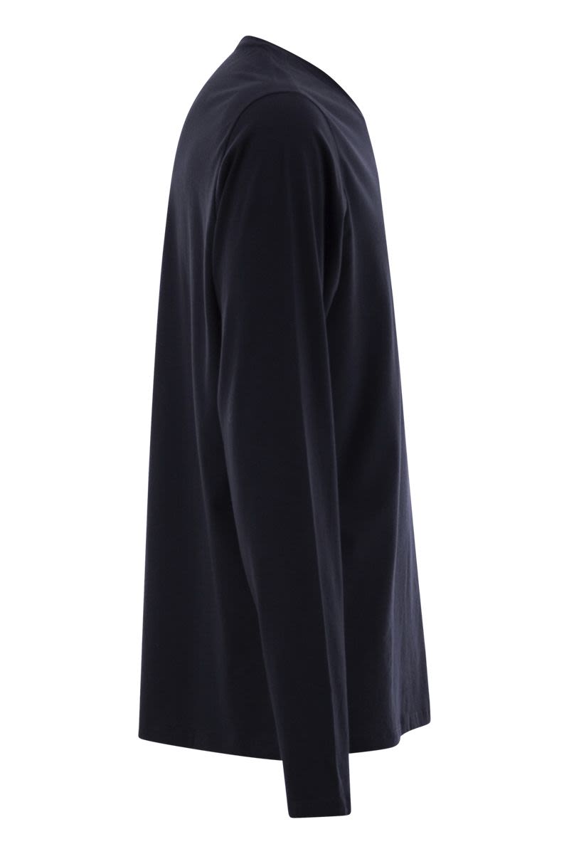 MAJESTIC Slim Fit Long-Sleeved Crew-Neck T-Shirt