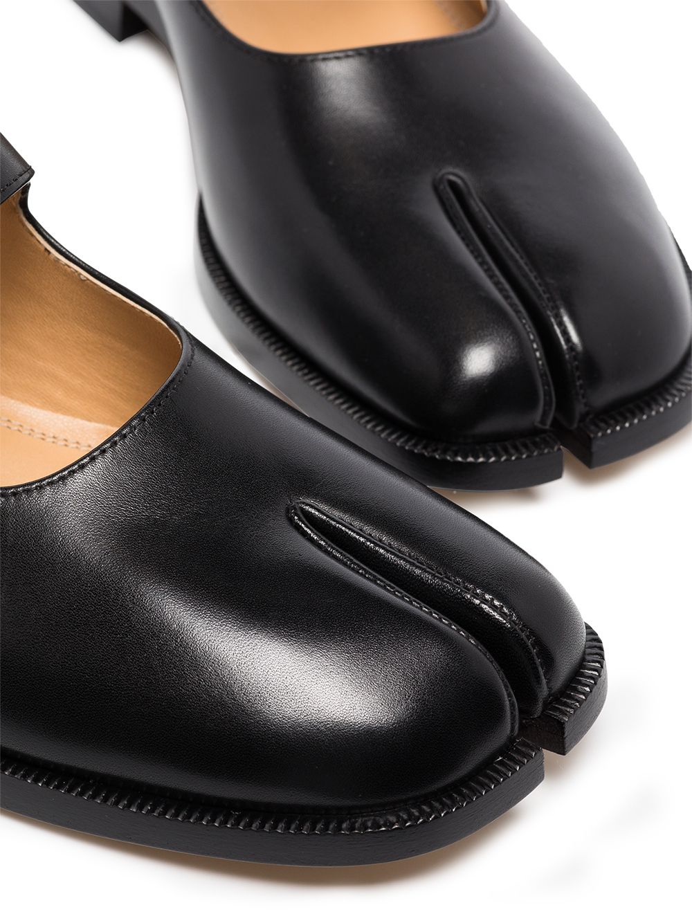 MAISON MARGIELA Classic Mary Jane Tabi Moccasins for Women