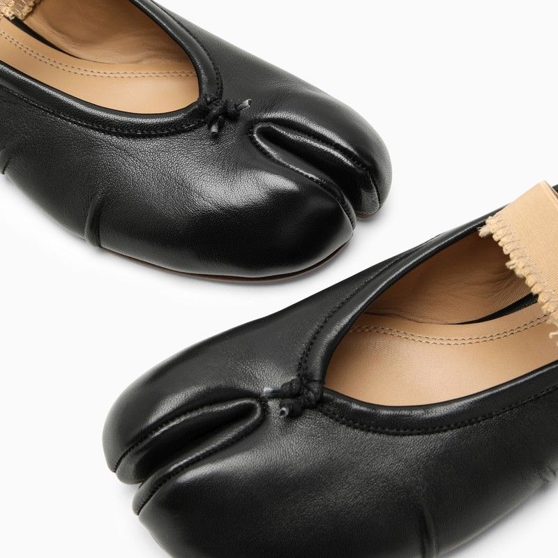 MAISON MARGIELA Elegant Ballet Shoe for Women