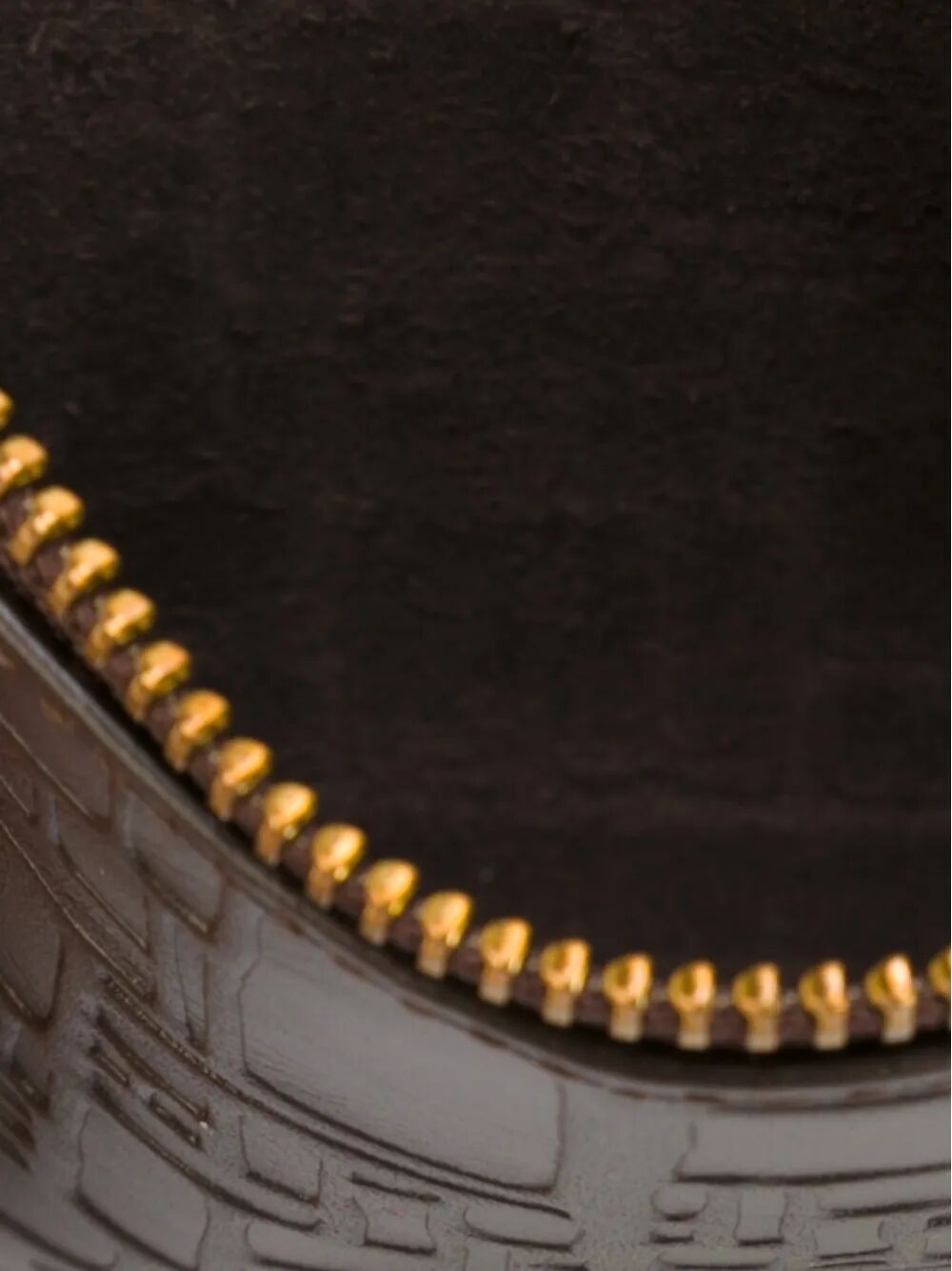 COMME DES GARÇONS WALLET Mini Embossed Logotype Pouch Handbag