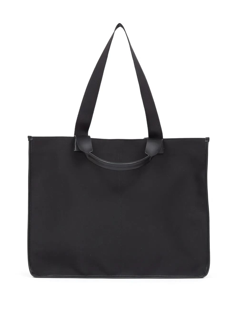 MAISON MARGIELA Chic Handbag for All - Perfectly Crafted