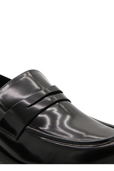STUART WEITZMAN Palmer Bold Loafers