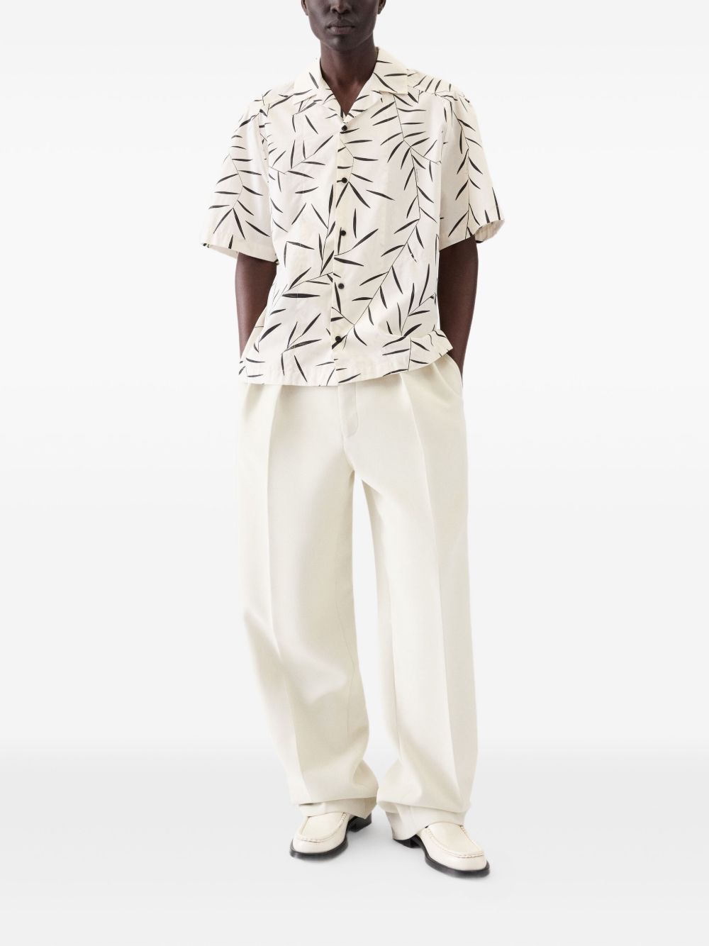 JACQUEMUS Leaf-Print Short-Sleeved Shirt