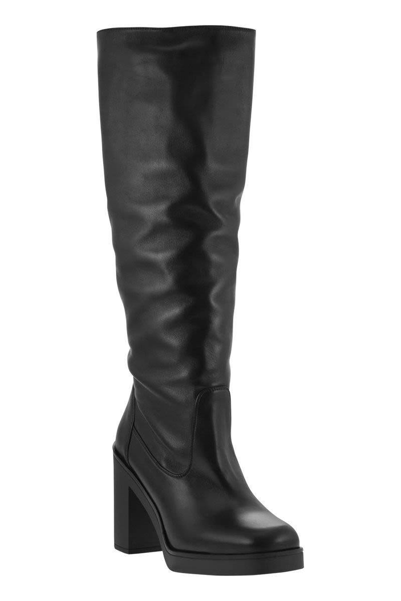 STUART WEITZMAN Knee-High Leather Boot with Platform and Block Heel
