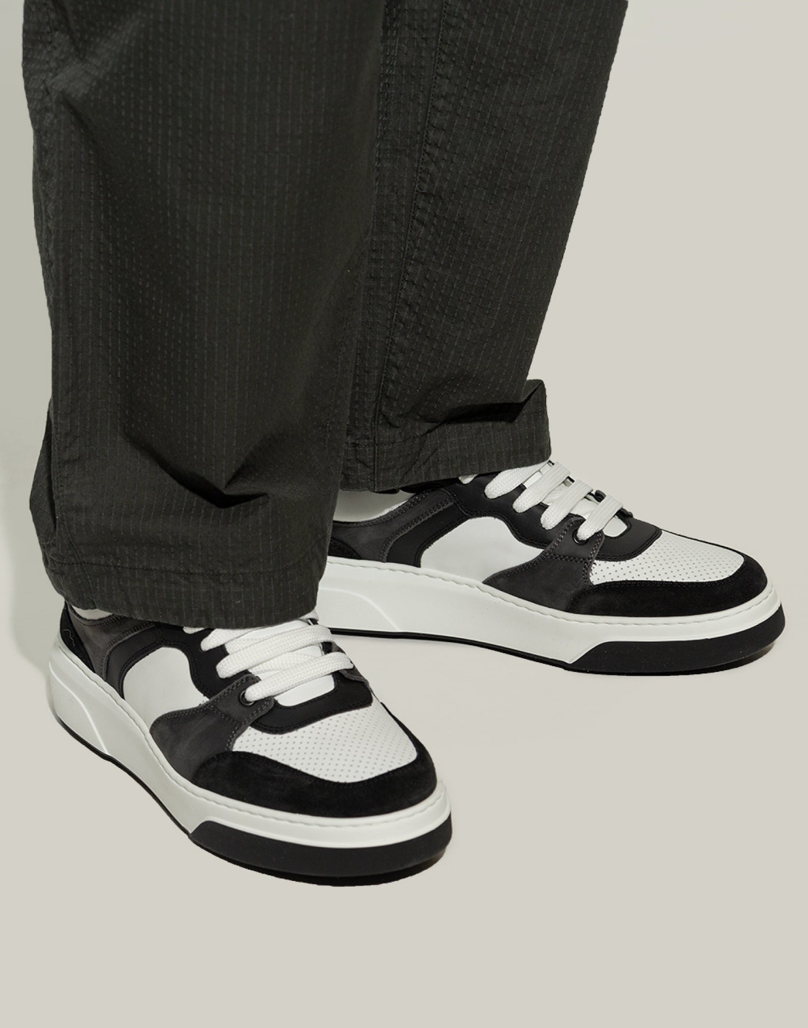 DSQUARED2 Men's Low Top Bumper Sneakers