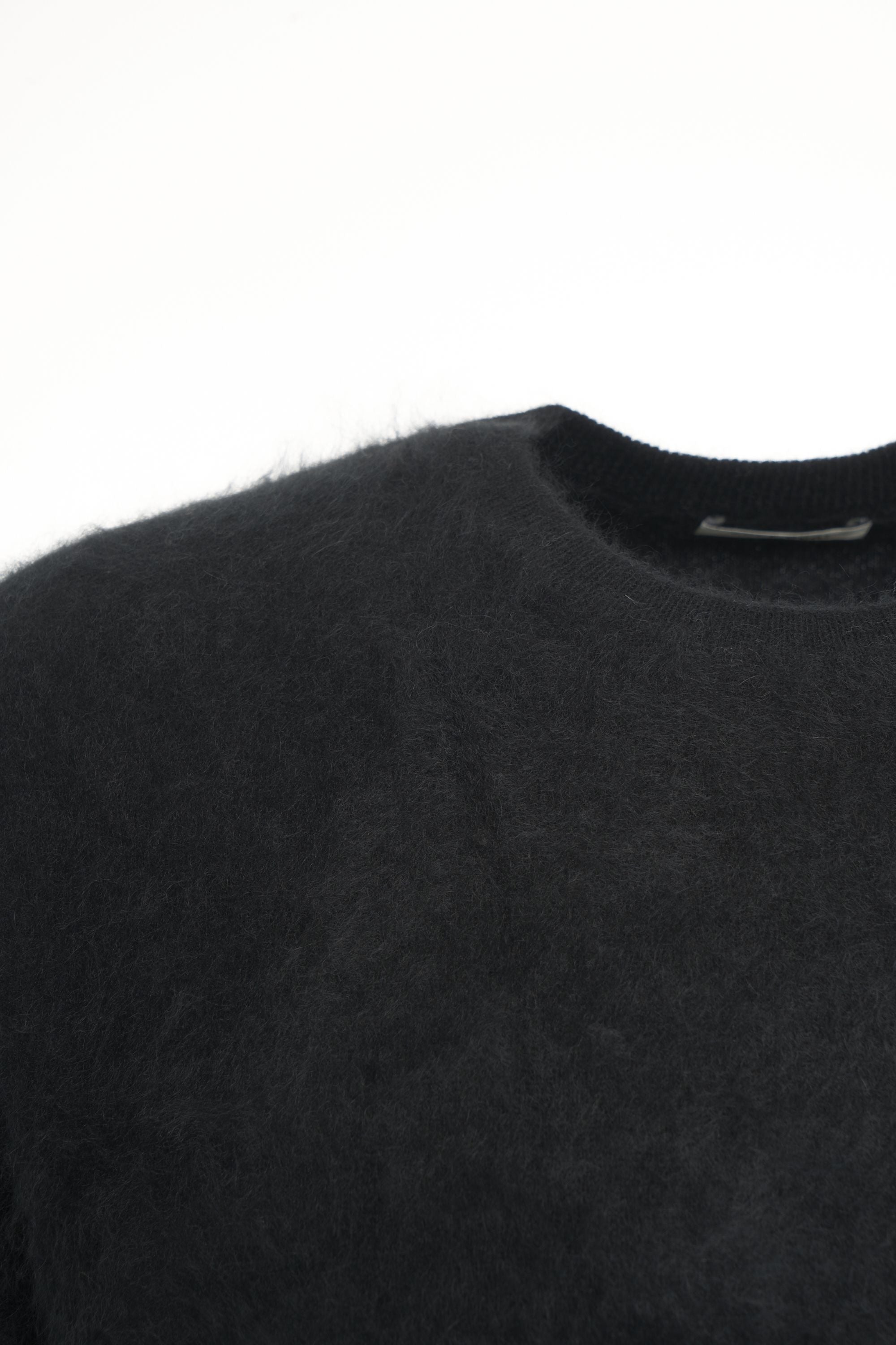 SOFT GOAT Luxurious Brushed Cashmere Sweater - Crew Neck for Men