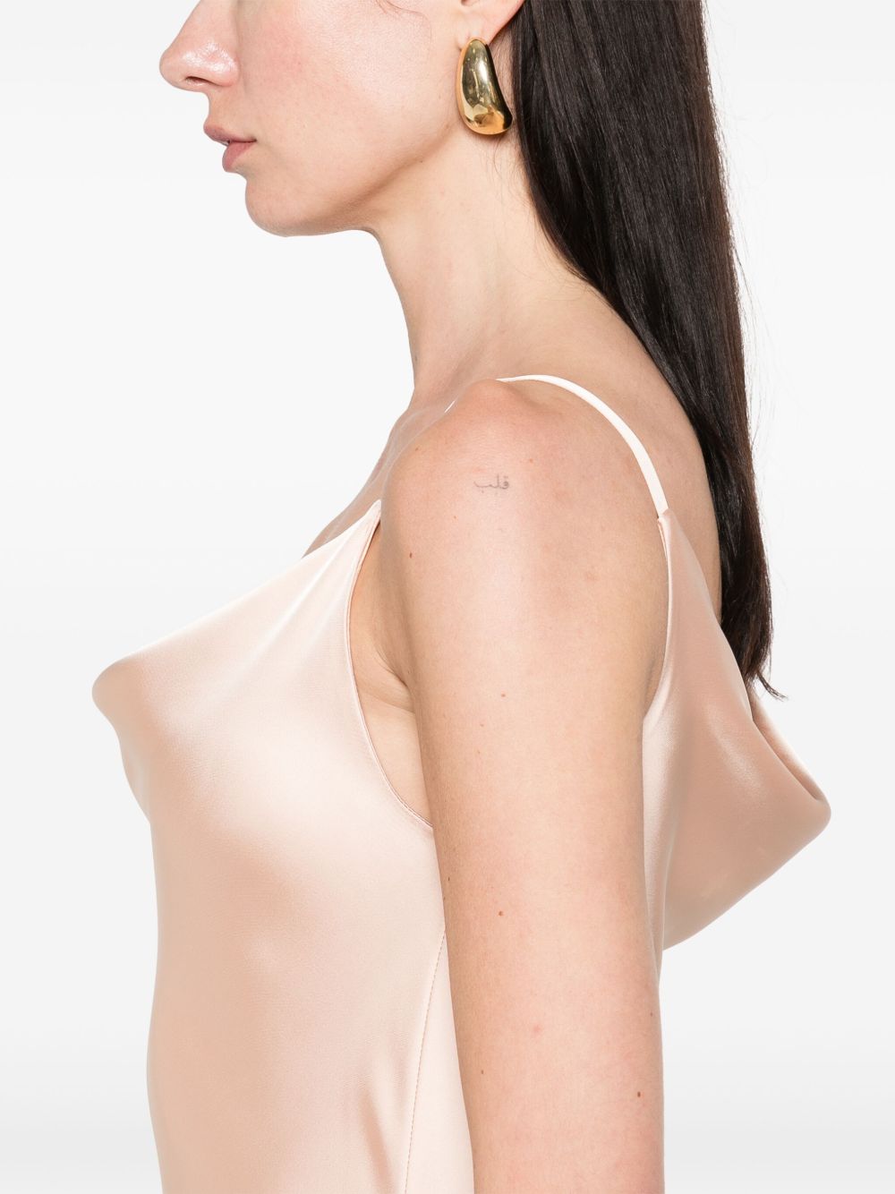 NORMA KAMALI Women's Cowl Neck Sleeveless Fishtail Train Gown