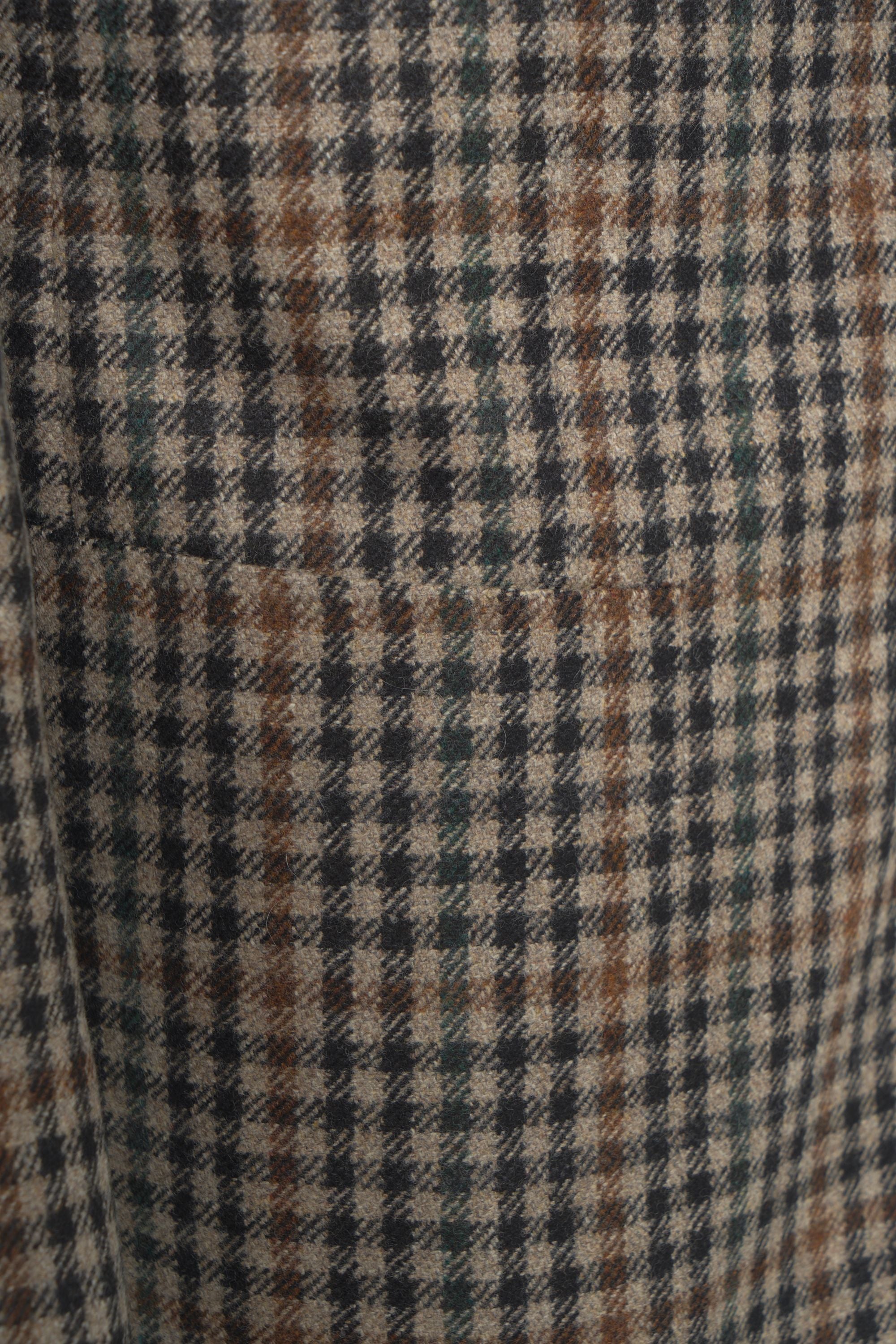 TAGLIATORE Sophisticated Check Pattern Blazer for Men