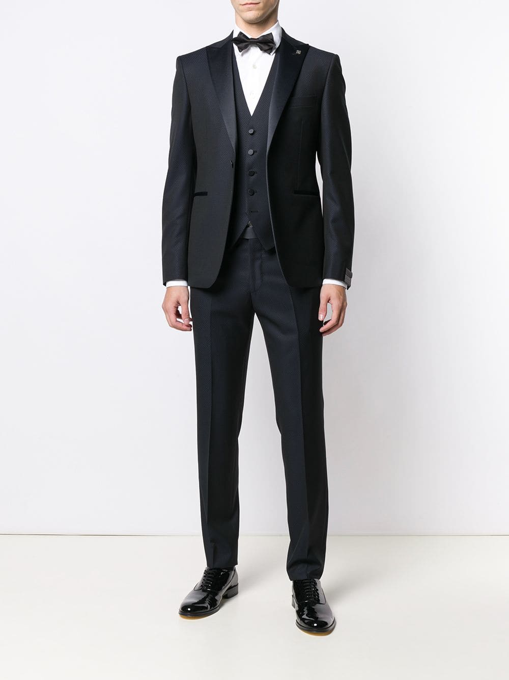TAGLIATORE Three-Piece Tailored Suit for Men - Formal Fit