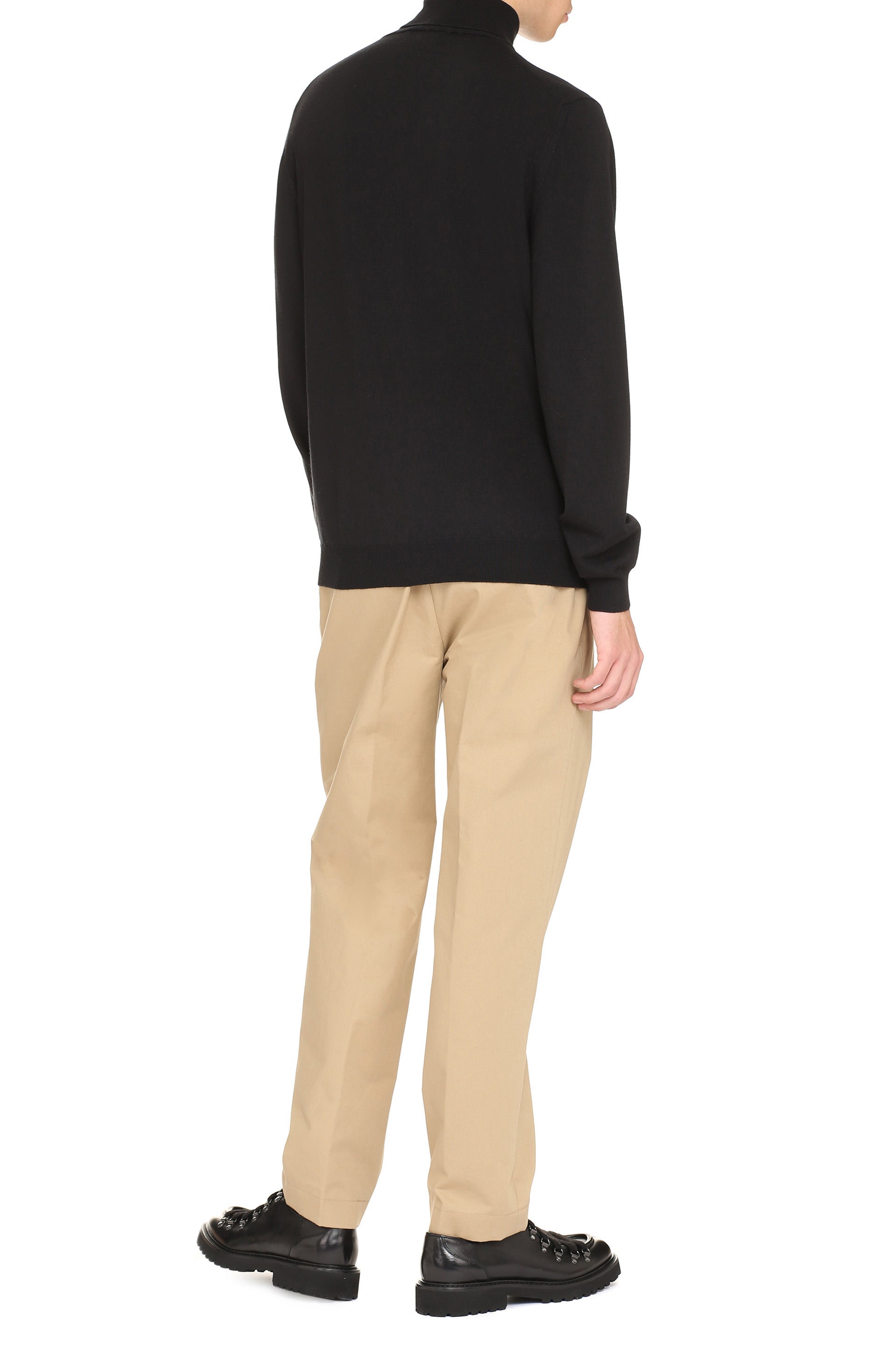 THE (ALPHABET) The Knit Wool Turtleneck Sweater