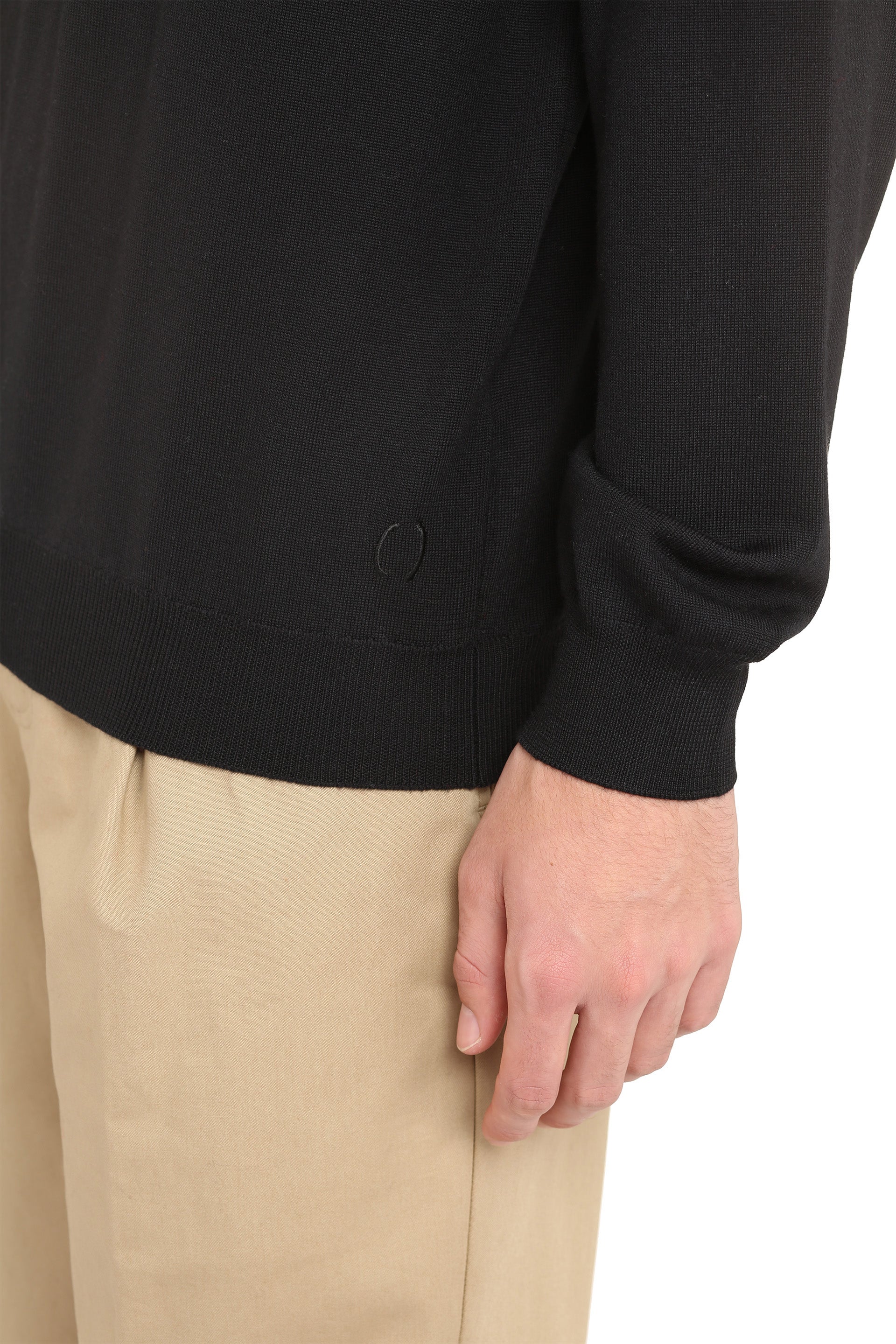 THE (ALPHABET) The Knit Wool Turtleneck Sweater