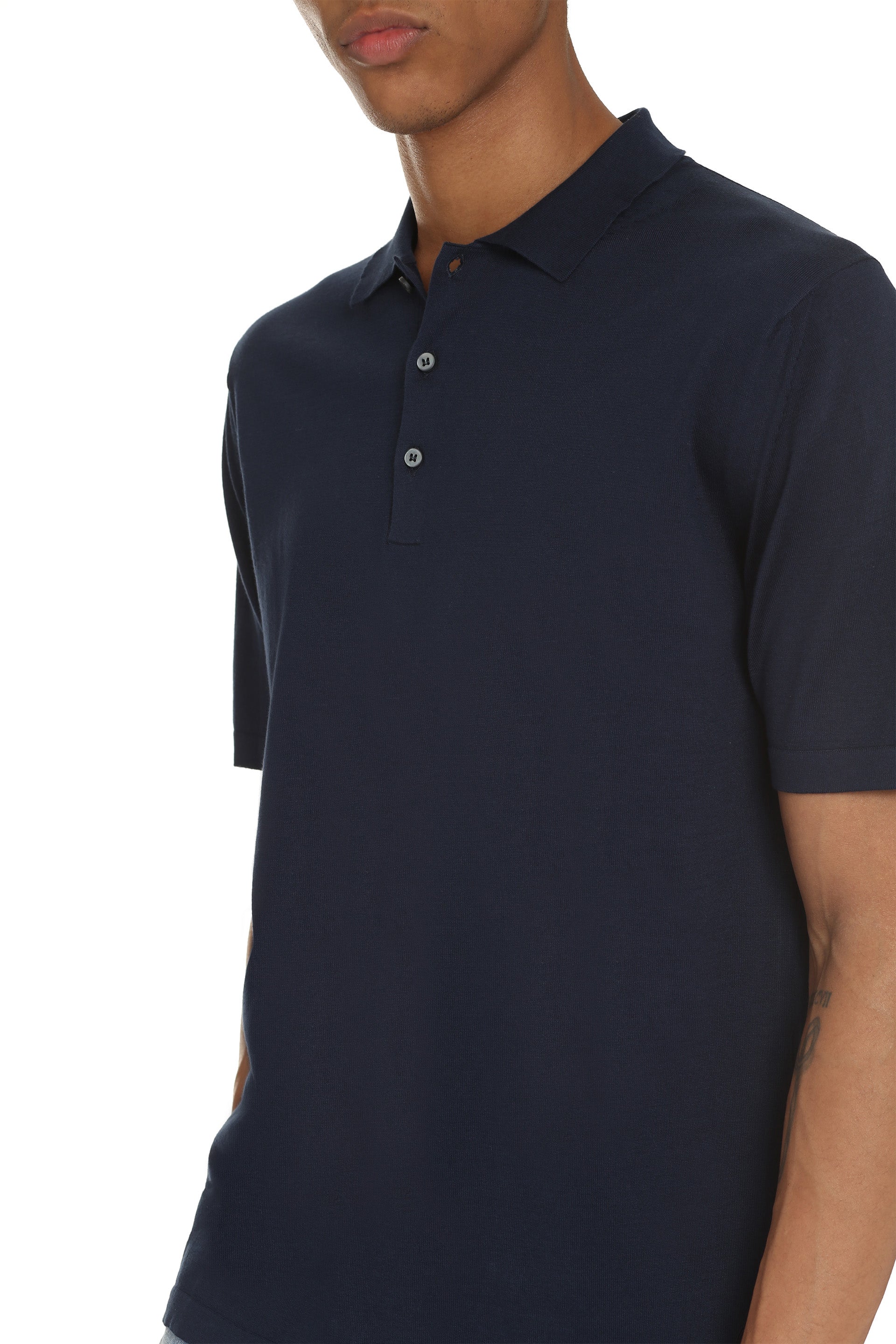 THE (ALPHABET) Classic Cotton Knit Polo Shirt with Side Slits