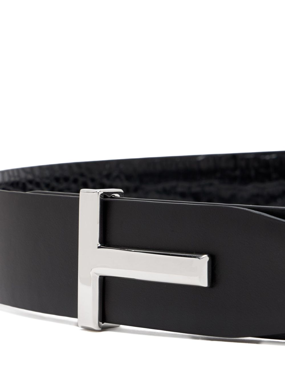 TOM FORD Luxurious Vitello Leather Belt for Men