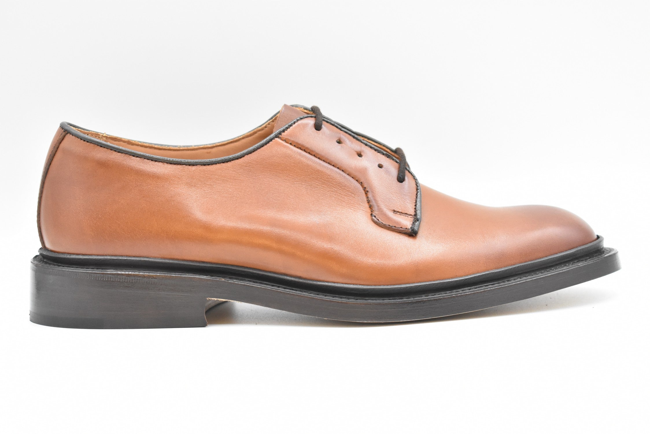 TRICKER'S Laced Low Profile Shoes
