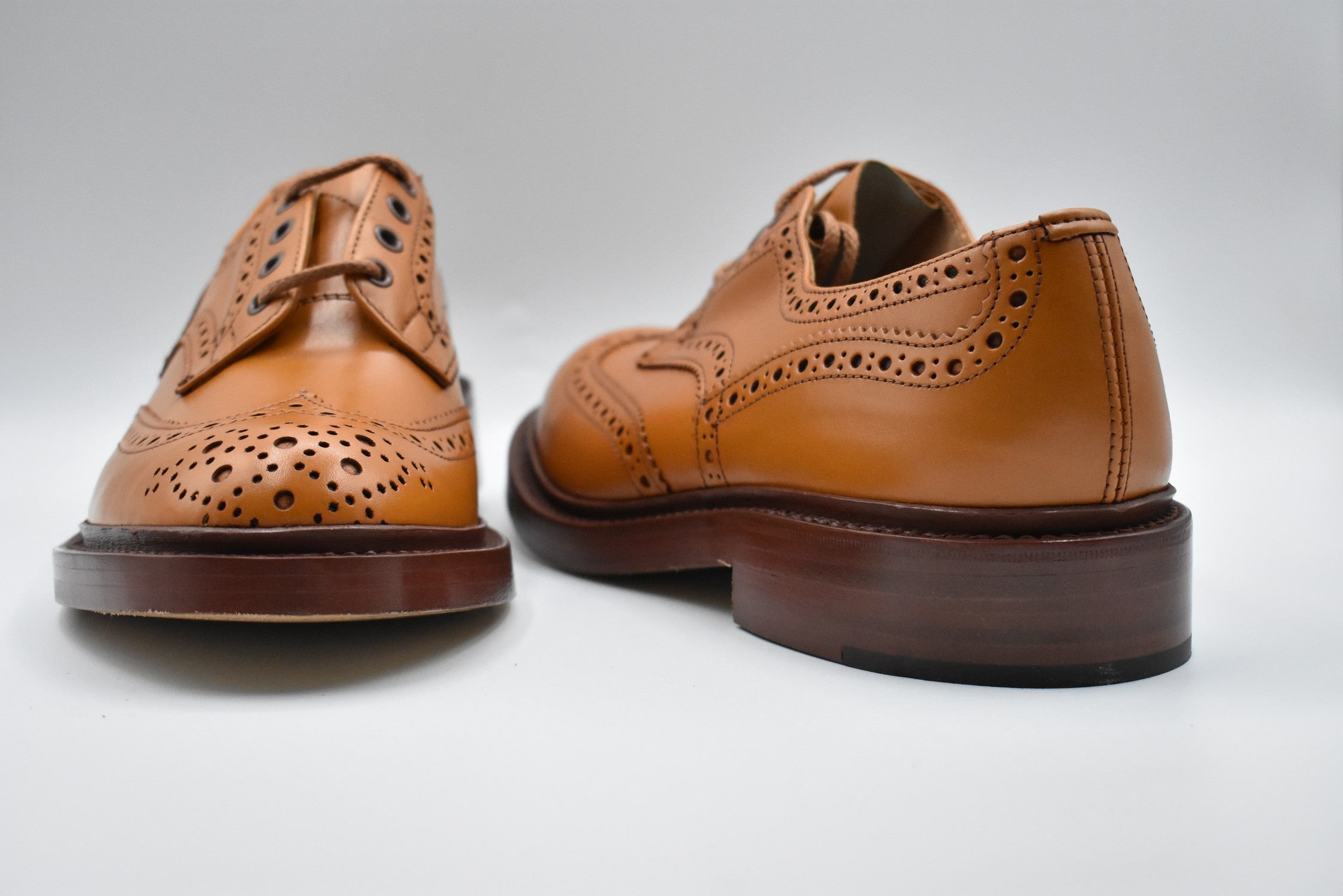 TRICKER'S Stylish Men's Low Lace-Up Shoes