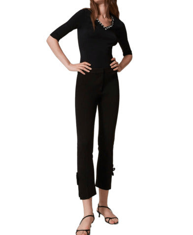 TWINSET ACTITUDE Low-Rise Cigarette Fit Trousers with Flower Appliqués