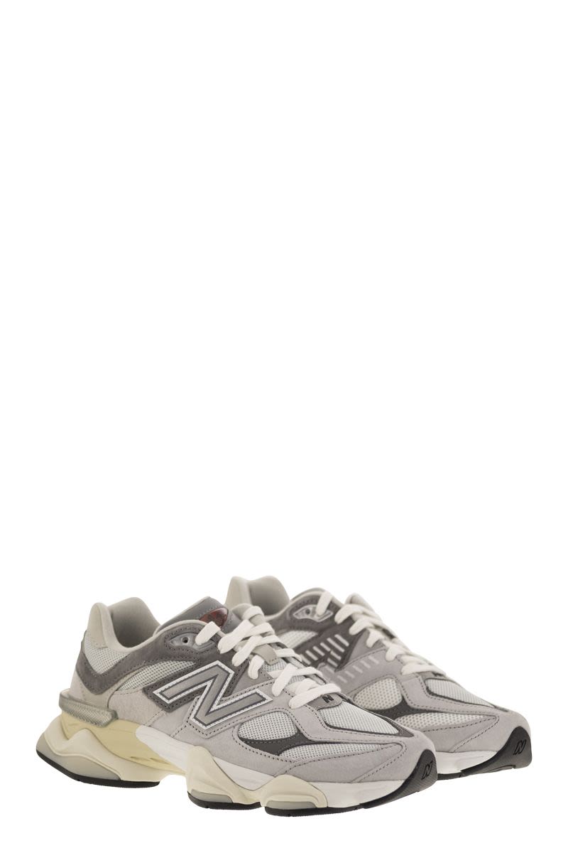 NEW BALANCE 9060 Mini Sneaker