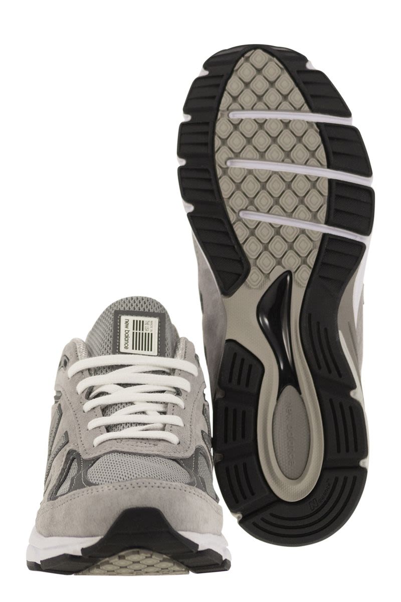 NEW BALANCE 990 Sneaker - Classic & Timeless Design