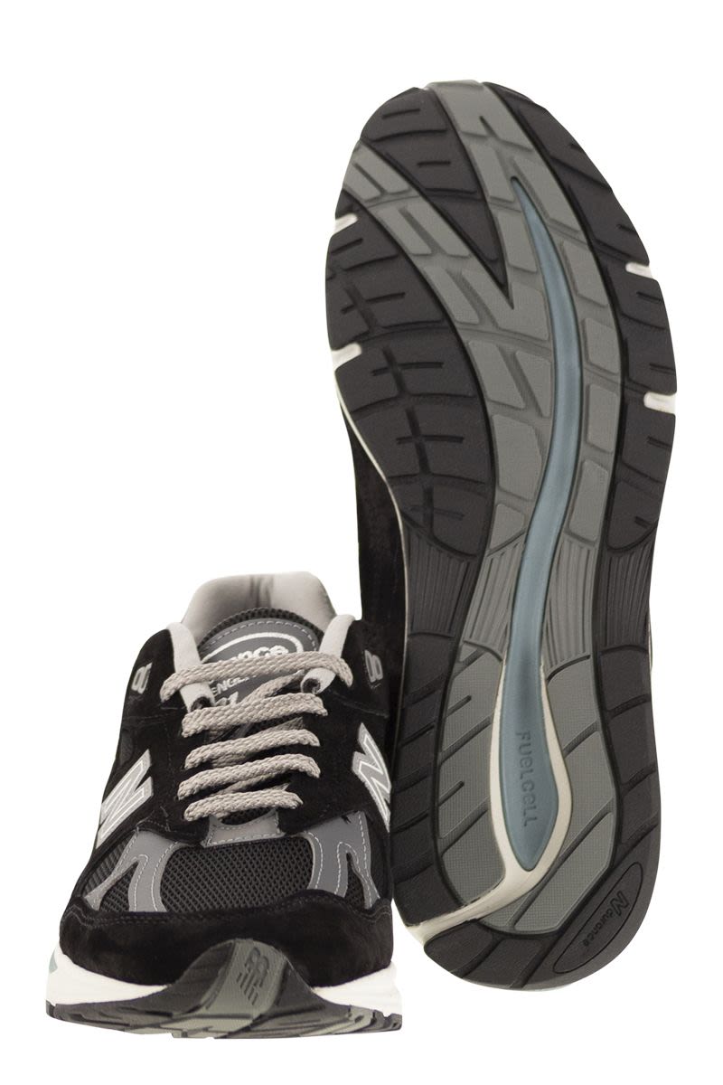 NEW BALANCE Minimalist Premium Sneaker - Size 4.5cm Sole Height