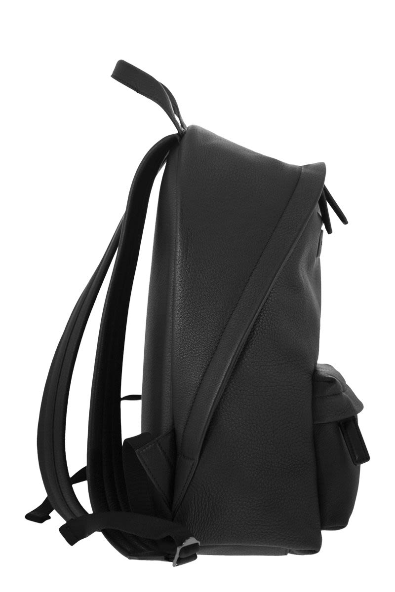 KITON Deerskin Backpack for Business and Leisure - Men's Essential