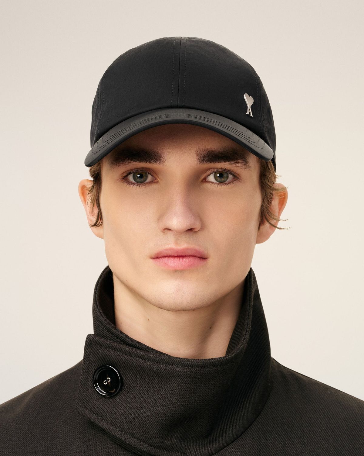 AMI PARIS Mini Rivet Heart Cap for Women - FW25