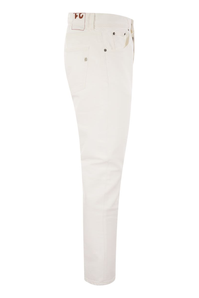 DONDUP Carrot-Fit Jeans - Men's Low Waist Design