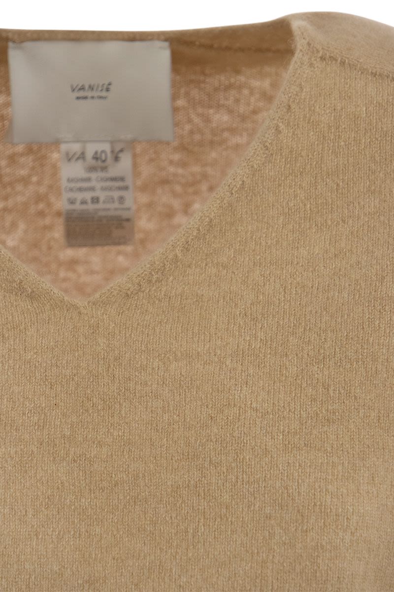 VANISÉ Cashmere V-Neck Sweater - Women's Regular Fit