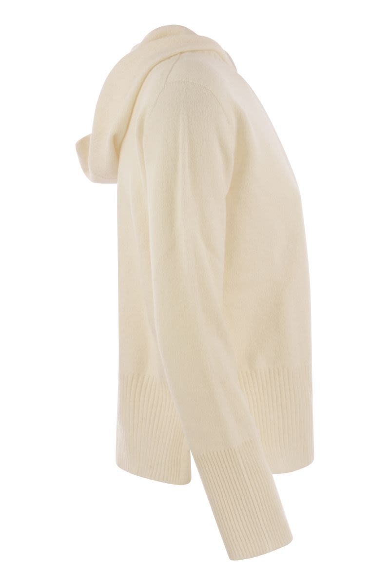 VANISÉ Relaxed Fit Cashmere Sweater with Hood