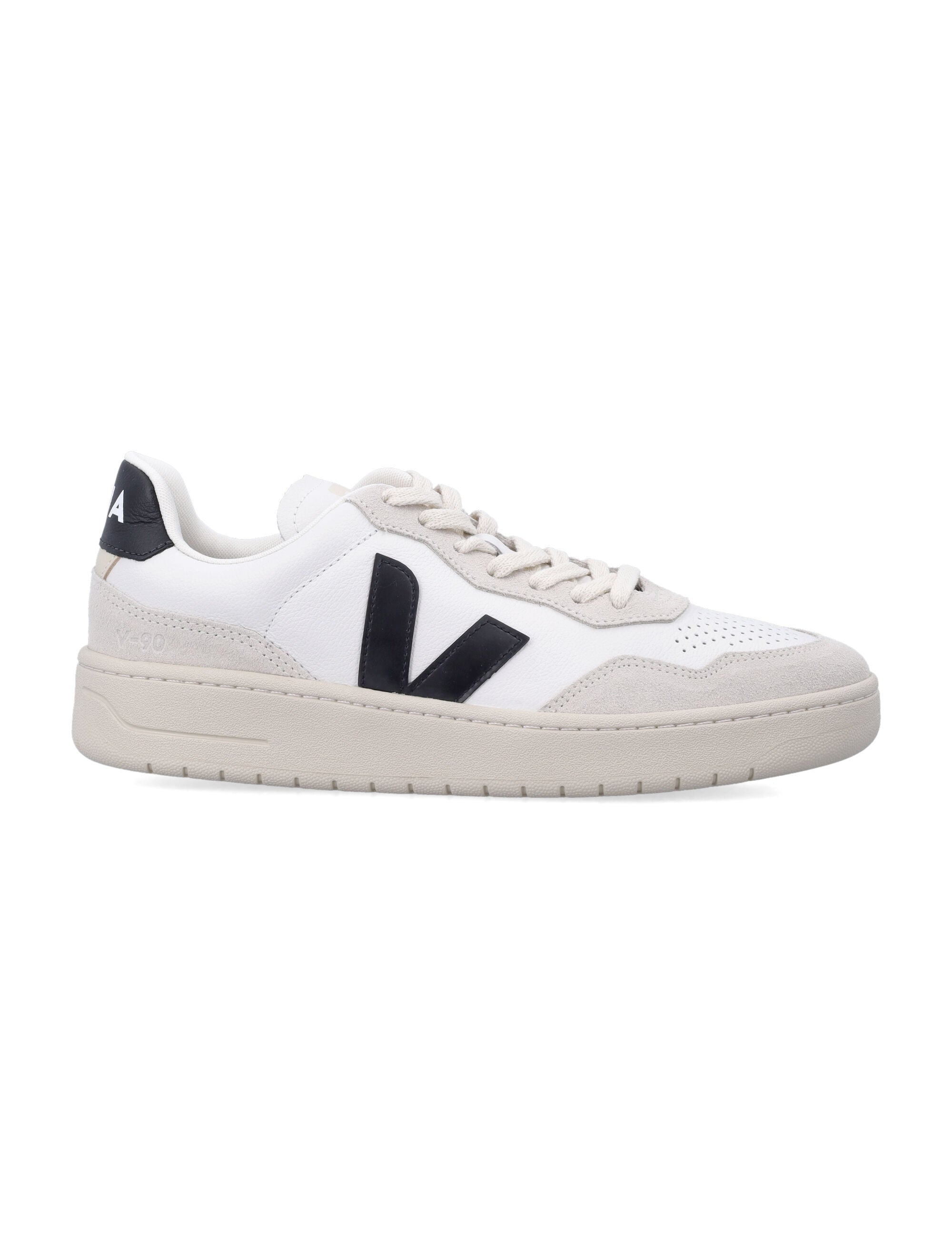 VEJA Retro-Inspired Leather Sneaker for Men