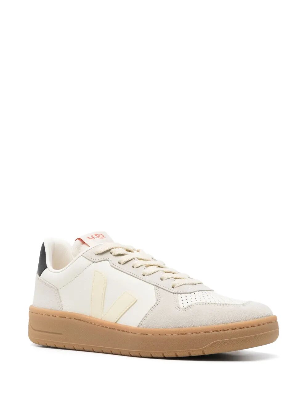 VEJA Grained Leather Pure Sneaker