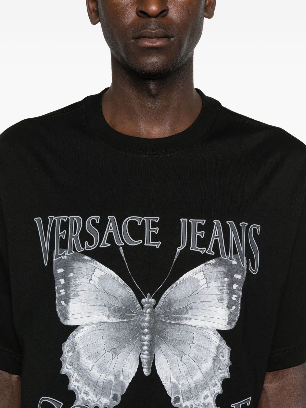 VERSACE JEANS COUTURE Stylish Modern Fit T-Shirt for Men
