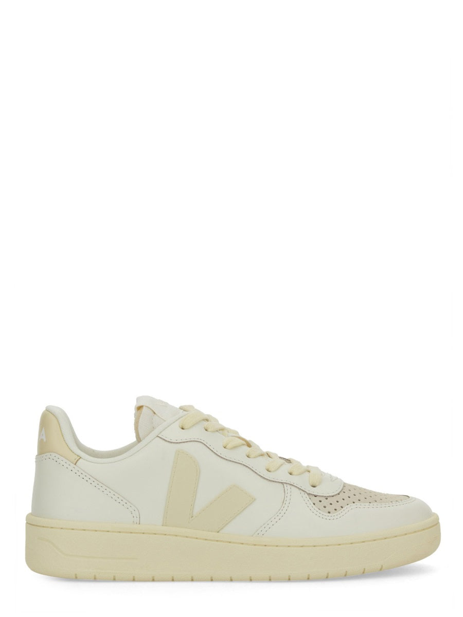 VEJA Eco-Friendly Women's Sneakers V10