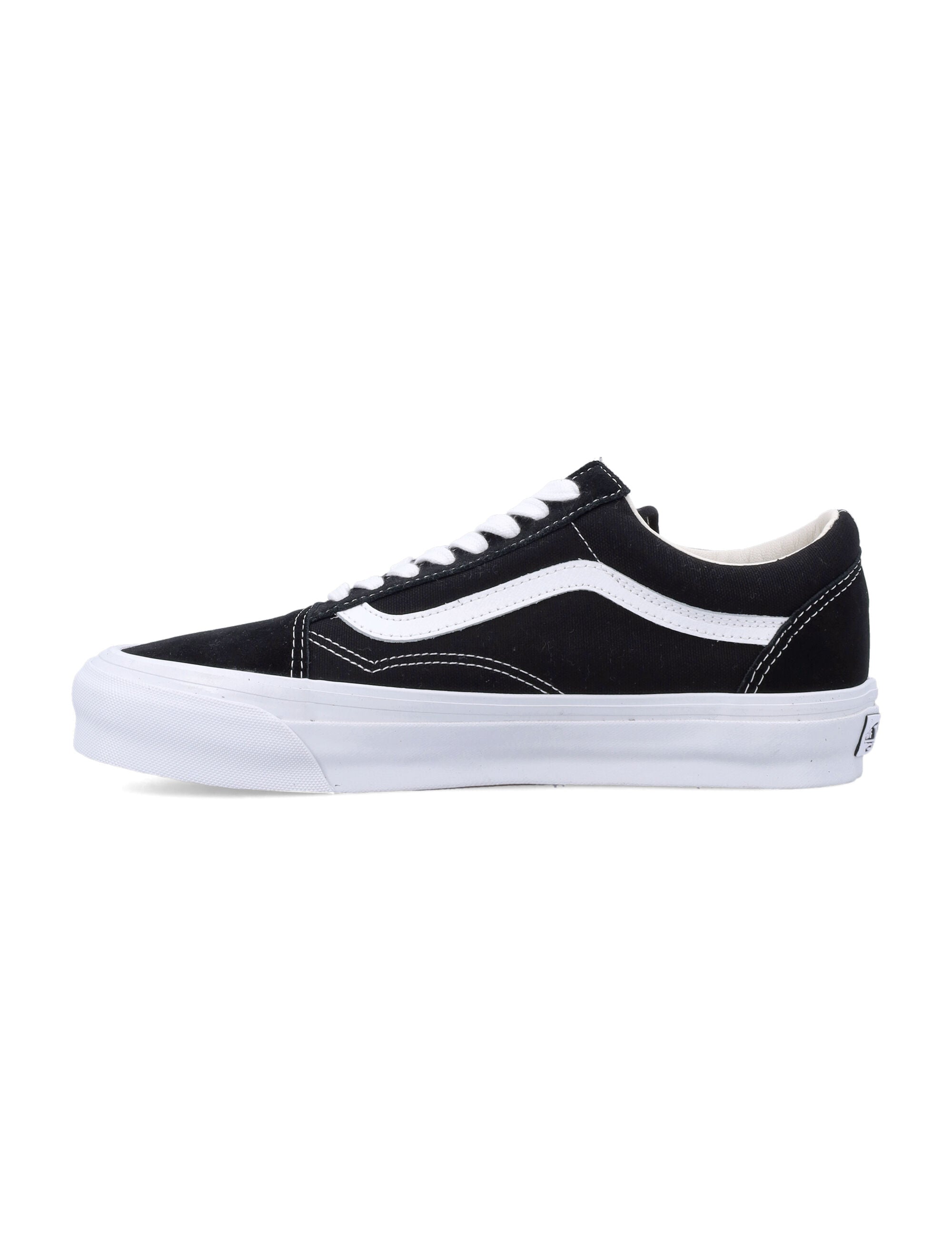 VANS Old Skool Classic Low-Cut Sneakers for Men