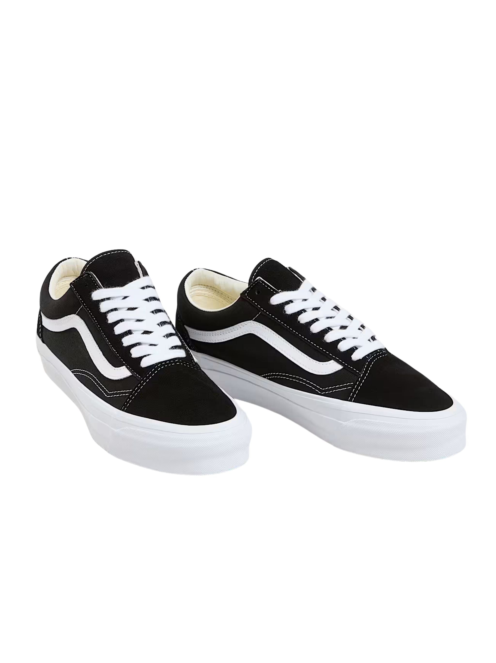 VANS Classic Unisex Old Skool Sneakers