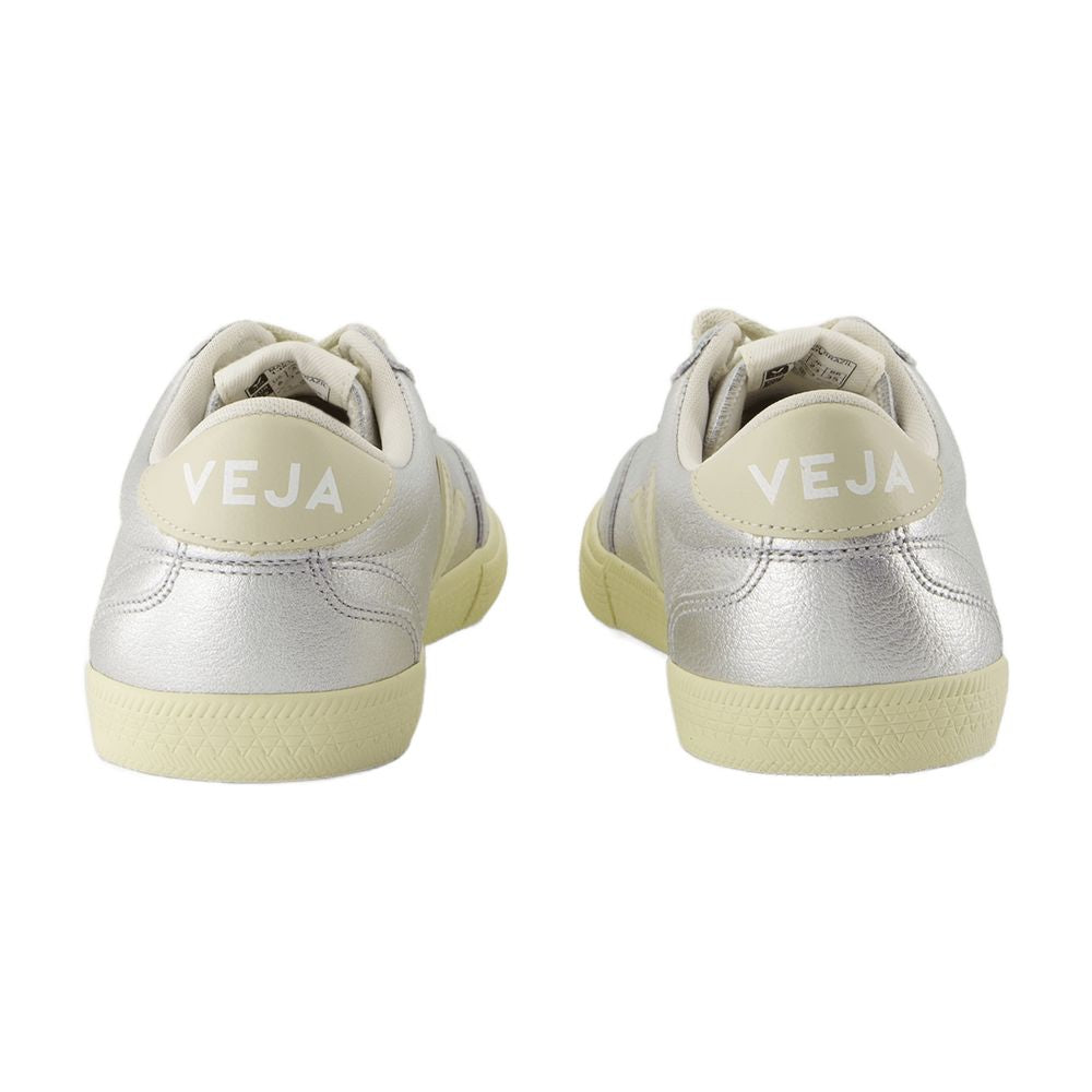VEJA Womens Volley Sneaker