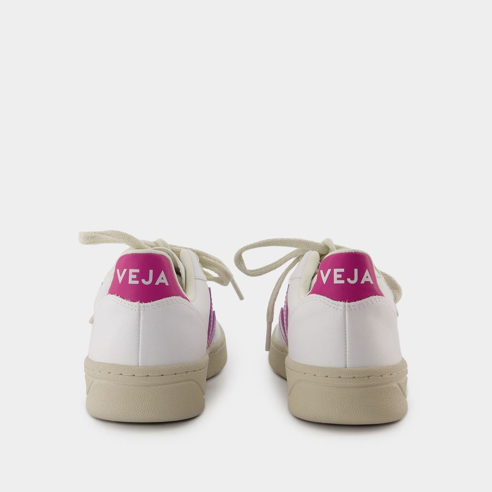 VEJA Elegant Women's Sneakers - FW24 Collection