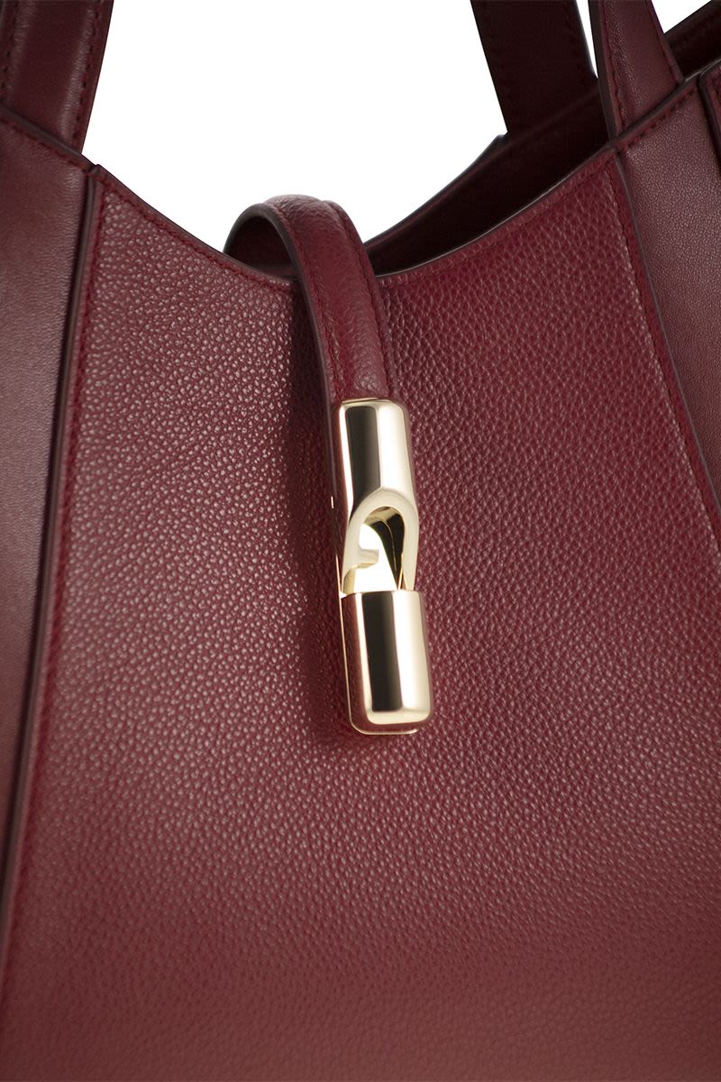 FURLA Elegant Leather Handbag - Spacious Mini Tote
