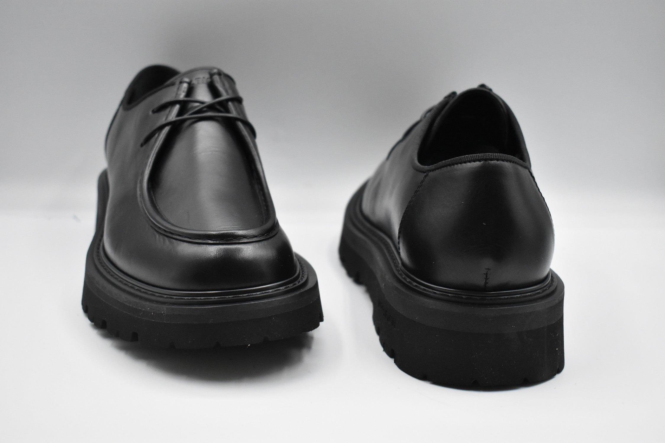 WOOLRICH Classic Laced Low Shoes for Men