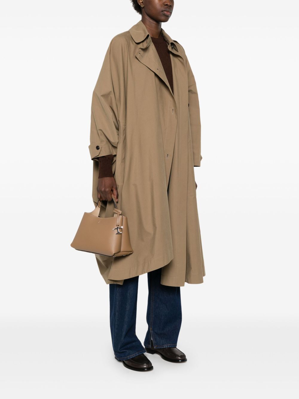 TOD'S Mini Grained Leather Handbag with Timeless Charm - 25x17x14.5 cm