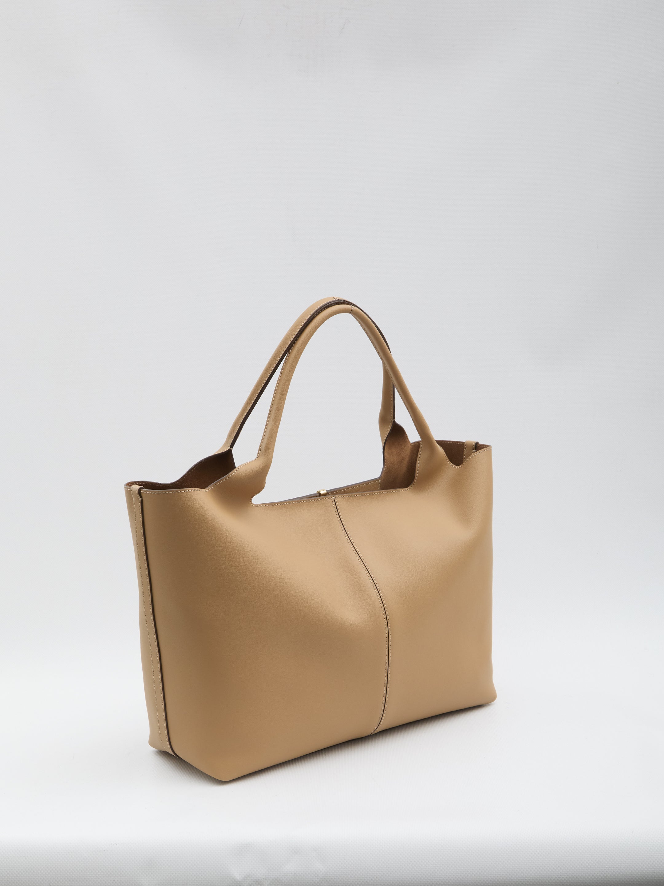TOD'S Medium Leather Shopping Handbag