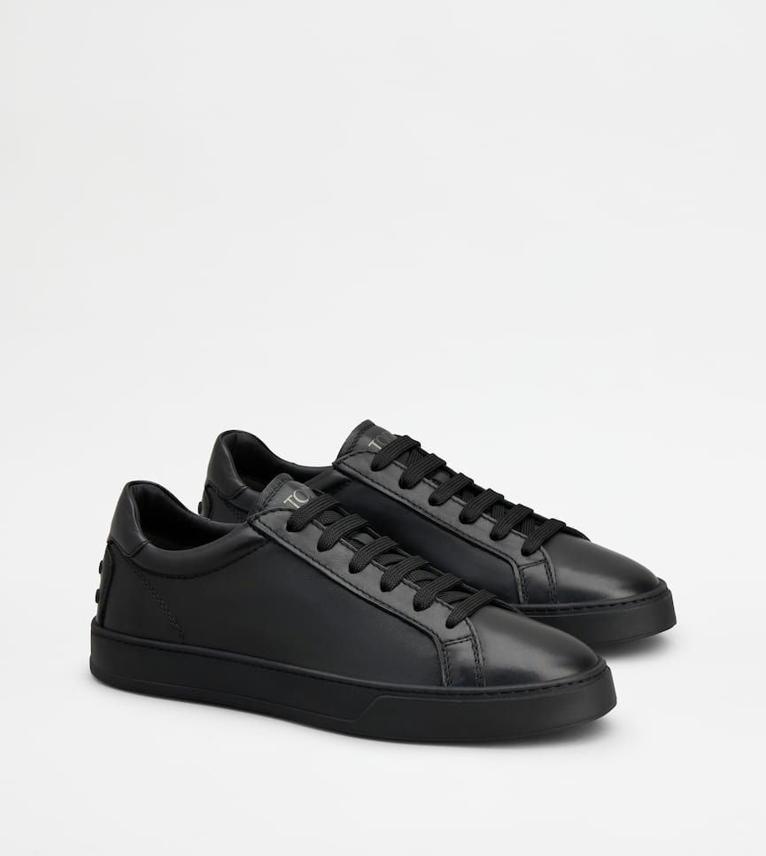 TOD'S Classic Allacciata Cassetta Sneakers for Men