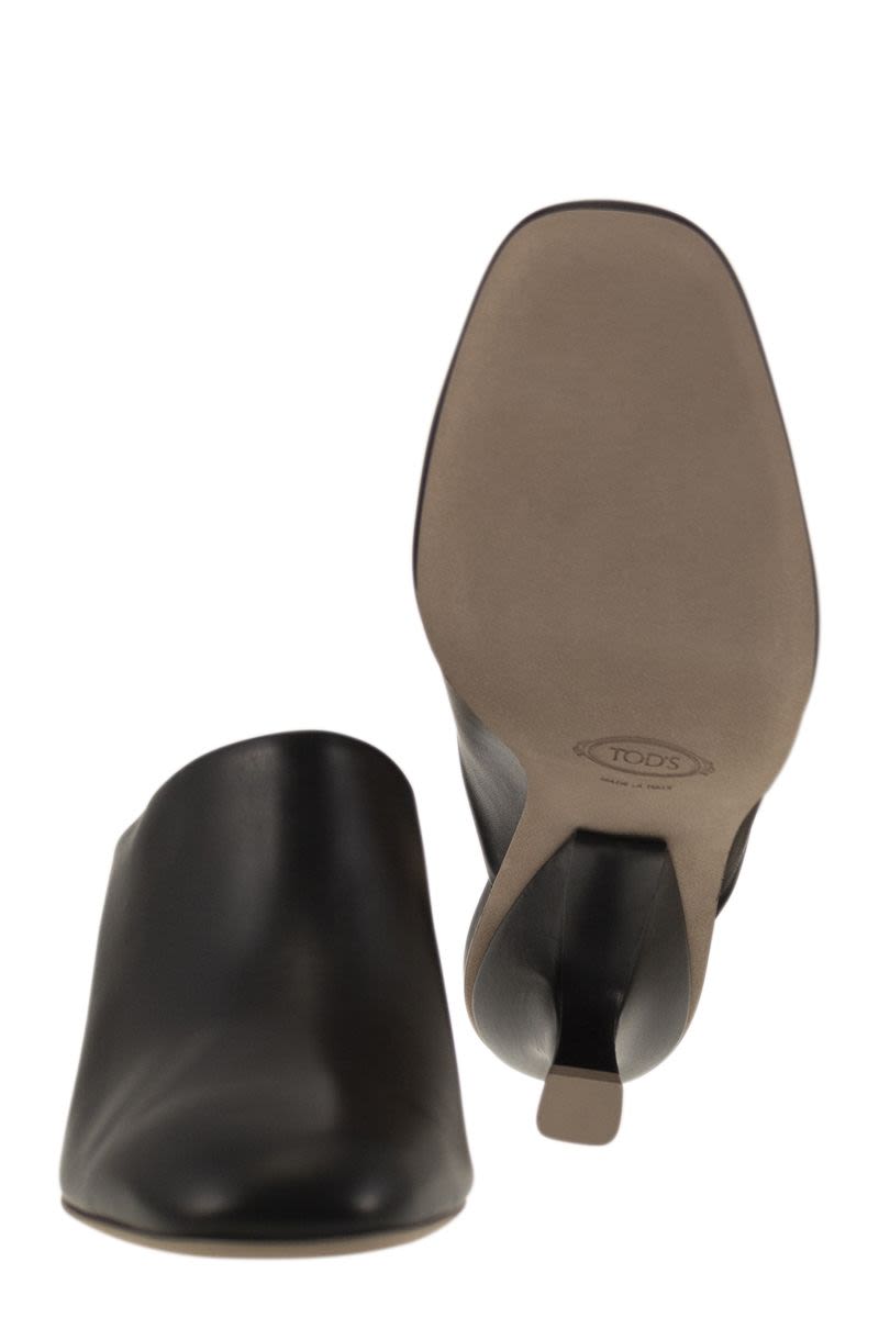 TOD'S Leather Sabot with Narrow Heel