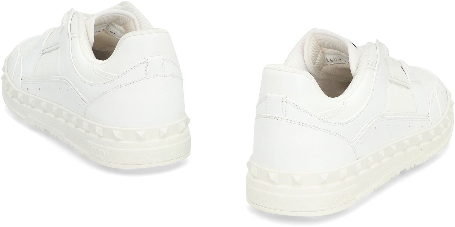 VALENTINO Low-Top Decorative Stud Leather Sneakers for Men