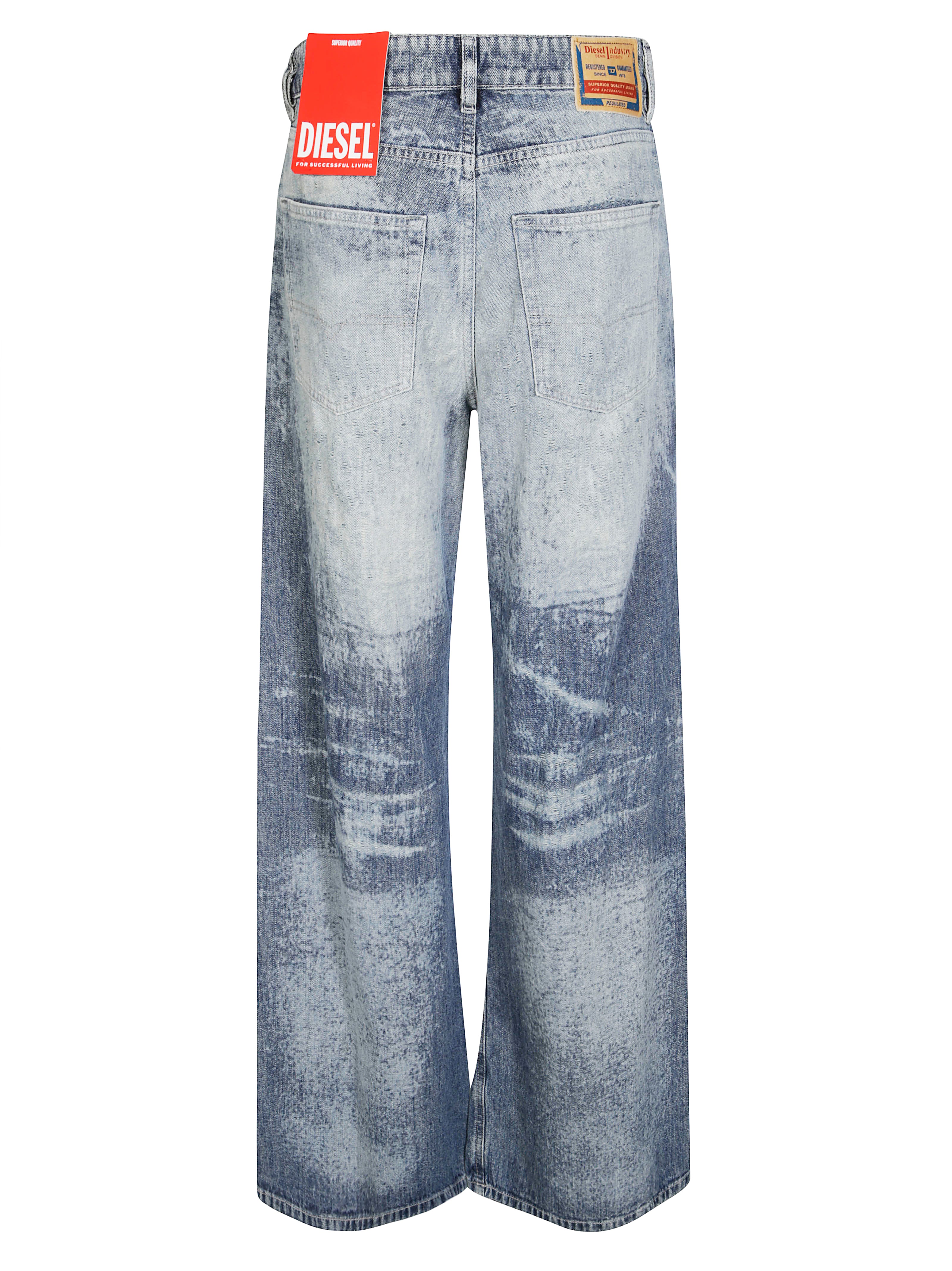 DIESEL Men's Stylish Pants - AI25 Collection