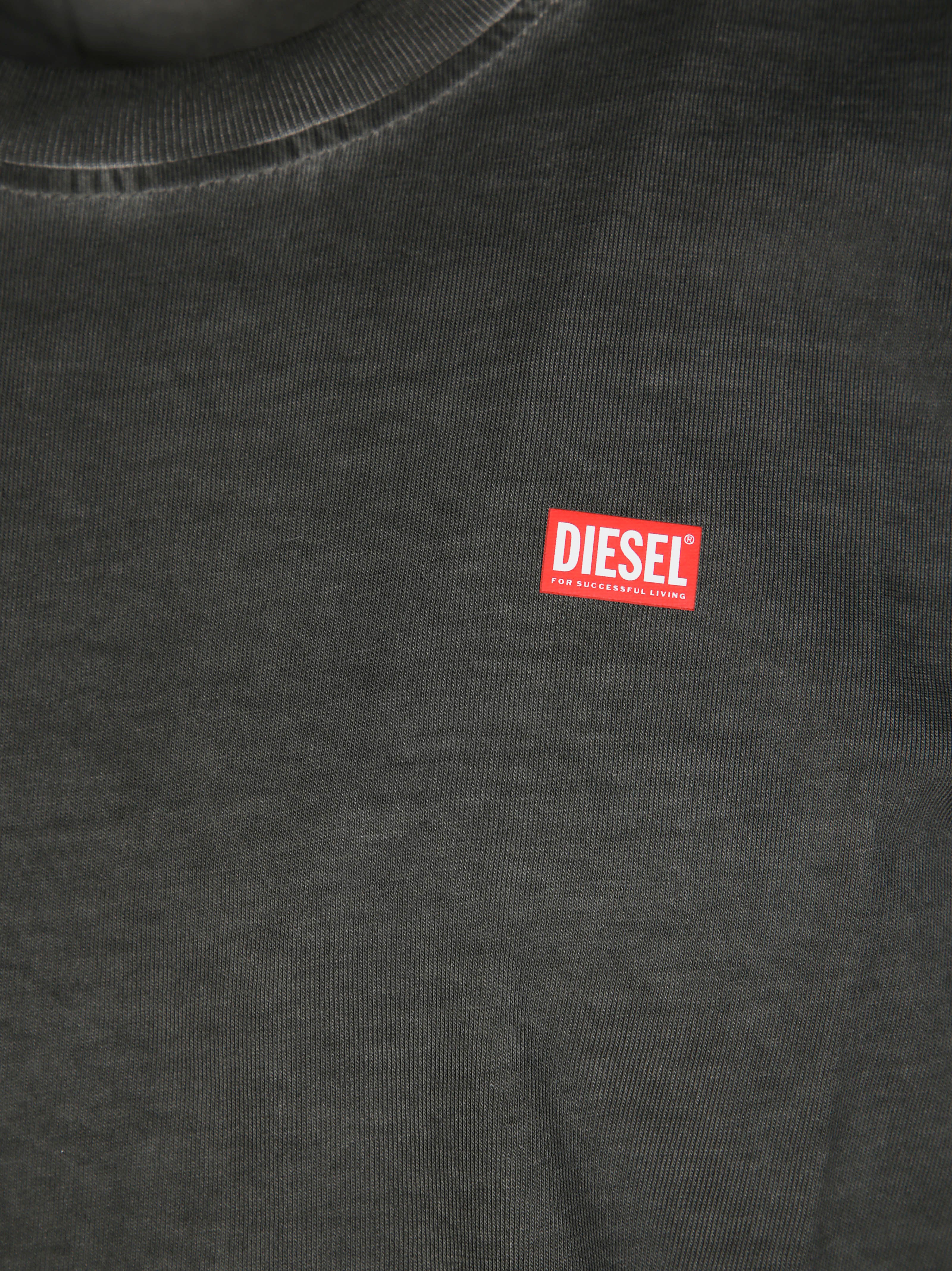 DIESEL Fashionable Women's T-Shirt - FW25 Collection